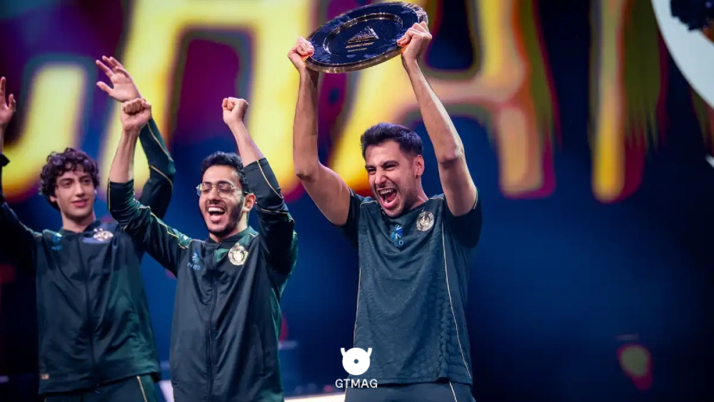 تو رشته Rocket League، فالکونز با عملکردی فضایی و با سوییپ 4 بر 0 تیم Spacestation Gaming، جام قهرمانی و جایزه 400 هزار دلاری رو درو کرد تا تو رنکینگ کلی باشگاه&zwnj;ها تو EWC هم بره صدر جدول