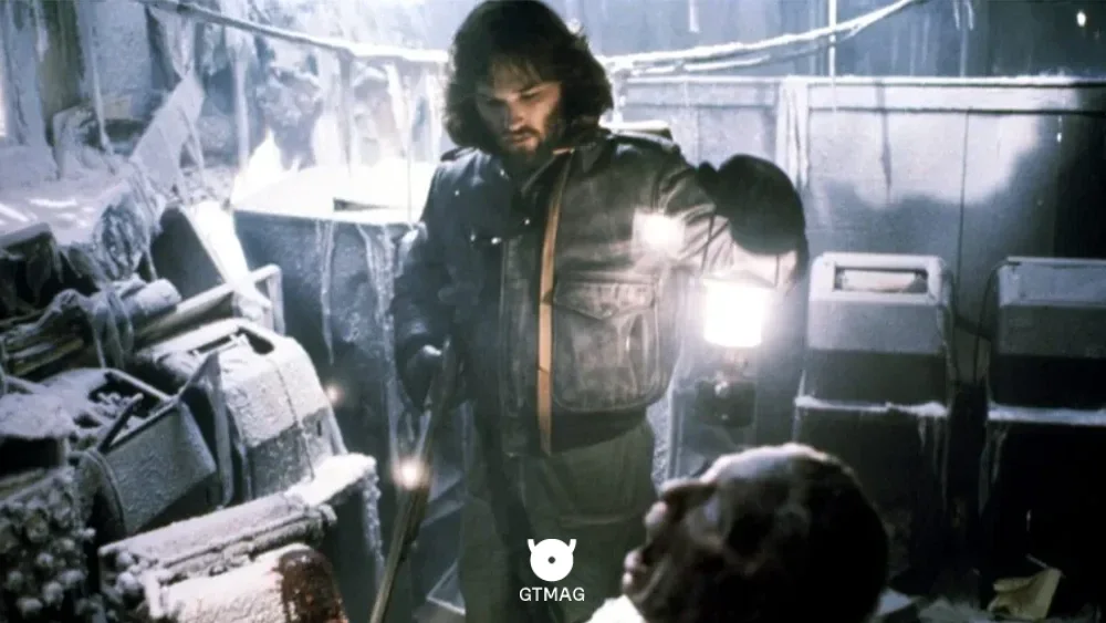 2. موجود (The Thing) - معرفی بهترین فیلم&zwnj;های ترس و بقا (فیلم ترسناک) برای گیمرها