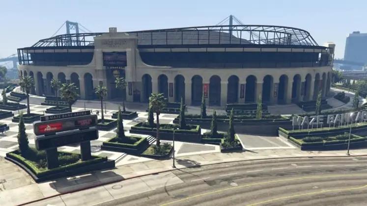 GTA V در بازی (Maze Bank Arena) تصویری از ورزشگاه مِیز بانک