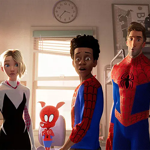 Spider-Man: Into the Spider-Verse تصویری از کاراکنر مایلز و پیتر پارکر در انیمیشن