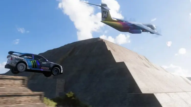 تصویری از فرود آمدن ماشین در بازی Forza Horizon 5