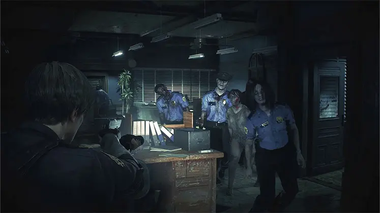 تصویری از مبارزه لئون با زامبی ها در بازی Resident Evil 2 Remake