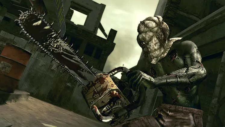 تصویری از Chainsaw Majini در بازی Resident Evil 5